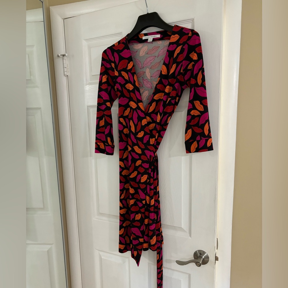 DFV wrap dress size 6